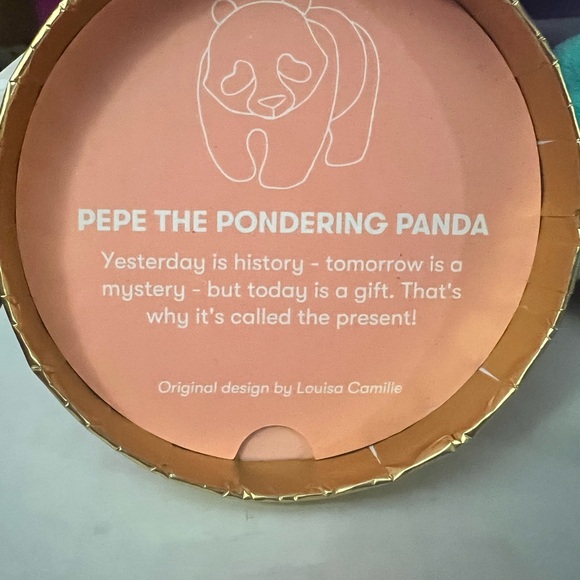 Erstwilder Pepe The Pondering Panda - Picture 2 of 3